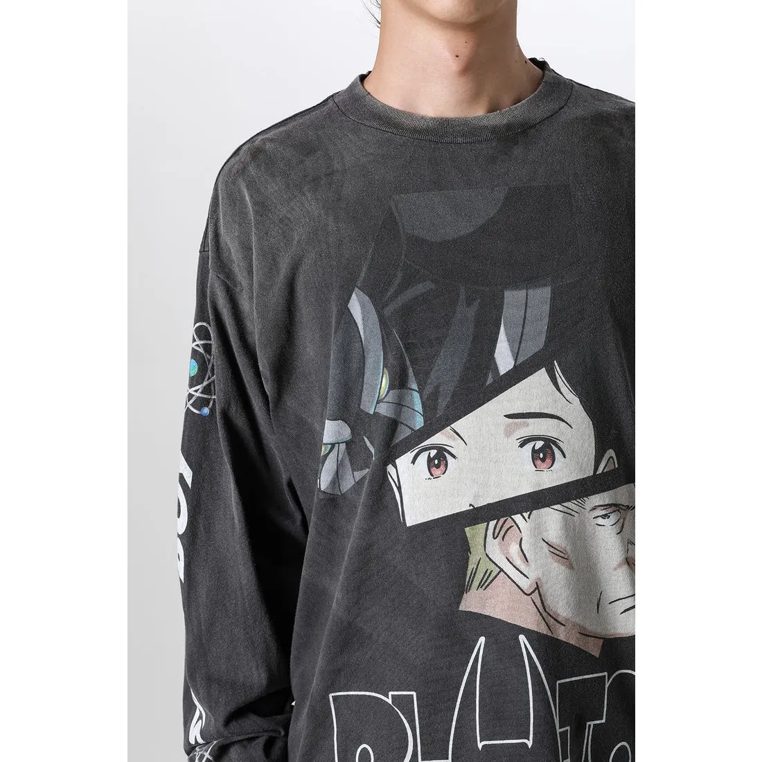 SAINT M × × × × × × Customized co-branded model with correct main mark and wash mark